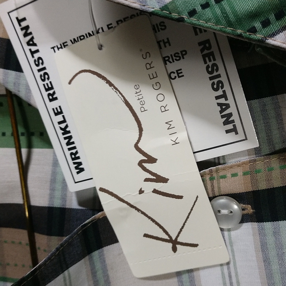 SOLD Kim Rogers Woman's Plaid Top Button Front Wrinkle Resists 3/4 Sleeves NWT. - Picture 9 of 12